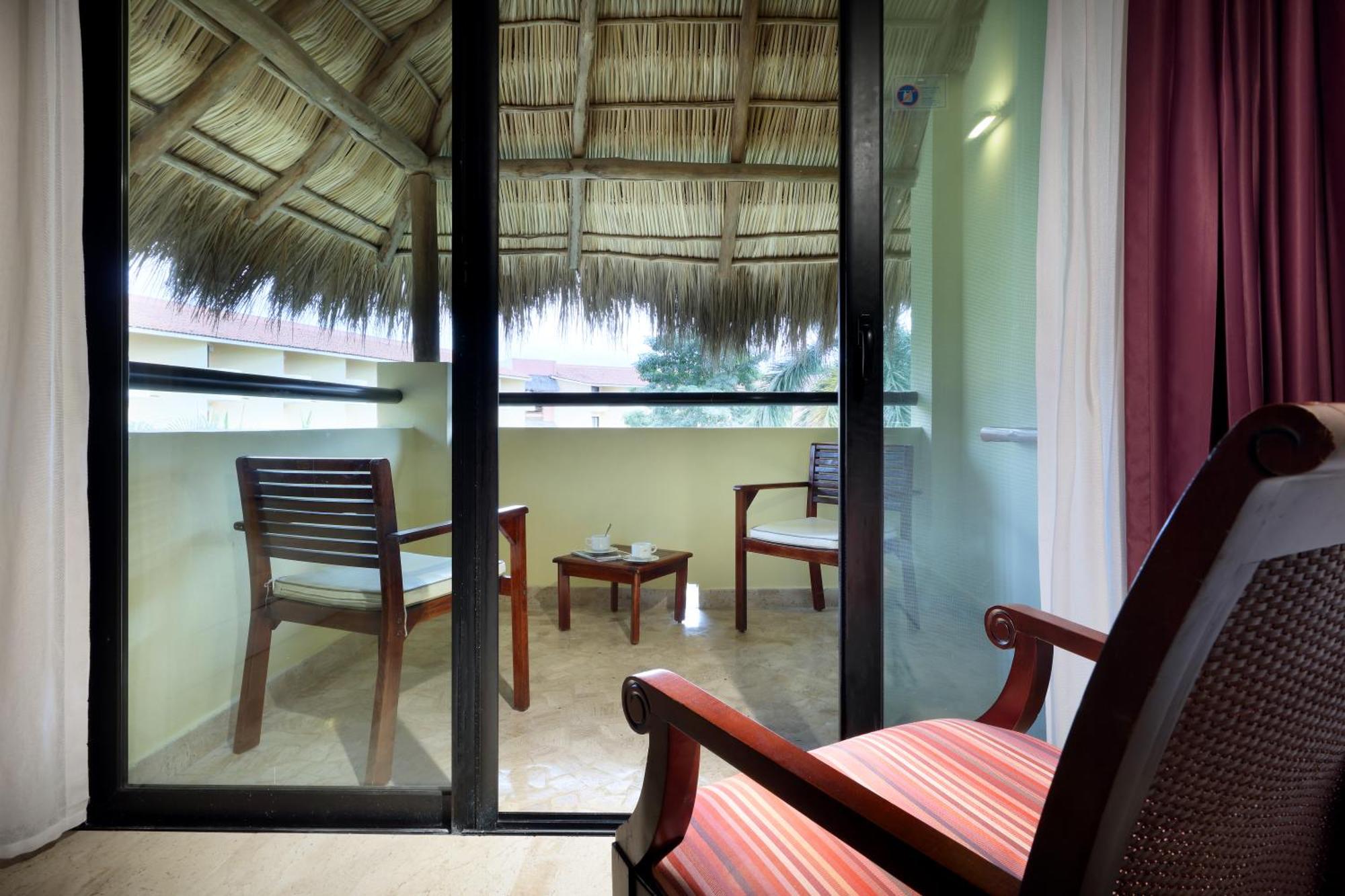 Family Selection At Grand Palladium Vallarta Resort & Spa Пунта Мита Екстериор снимка