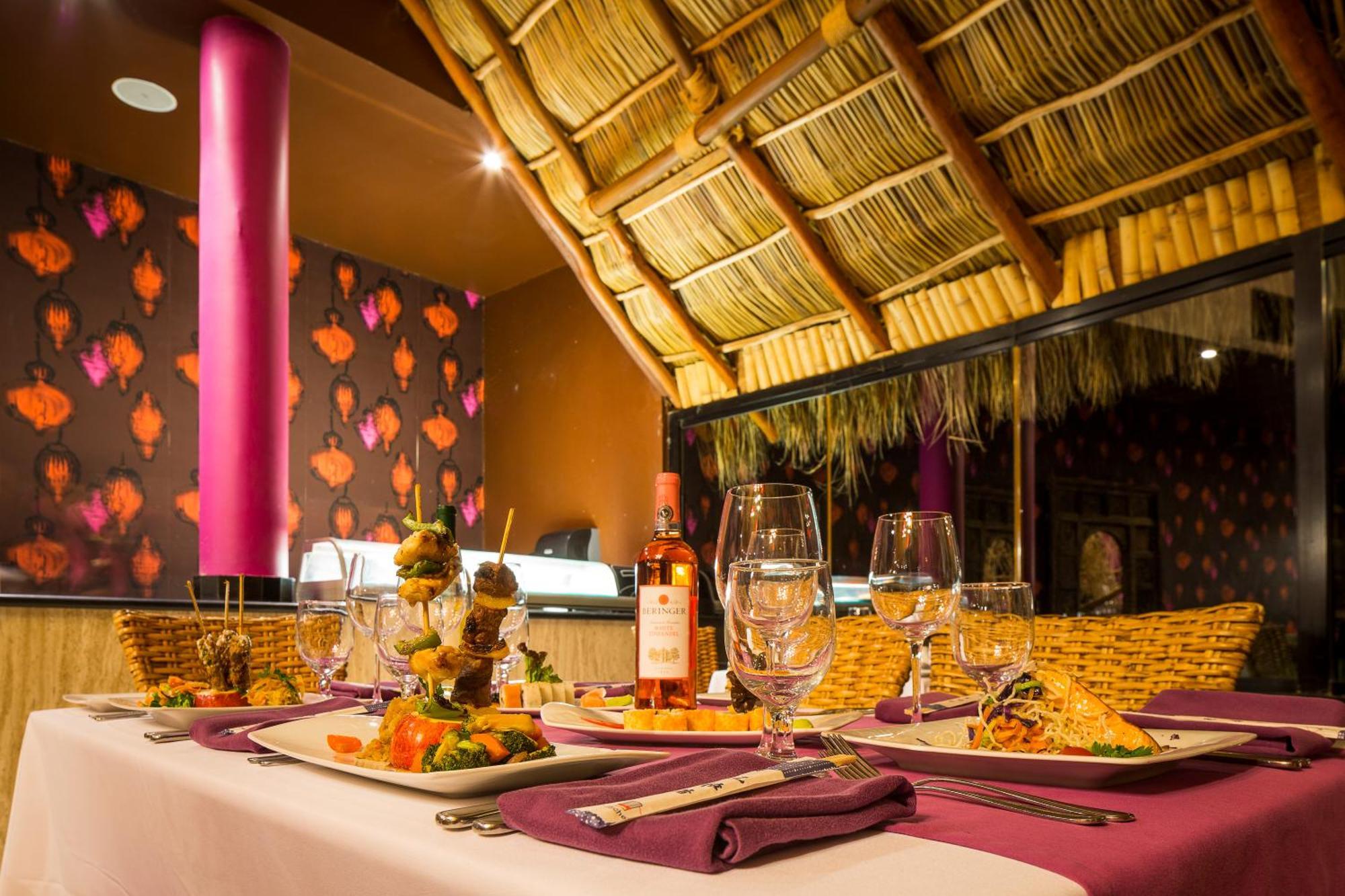 Family Selection At Grand Palladium Vallarta Resort & Spa Пунта Мита Екстериор снимка