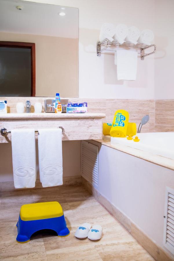Family Selection At Grand Palladium Vallarta Resort & Spa Пунта Мита Екстериор снимка